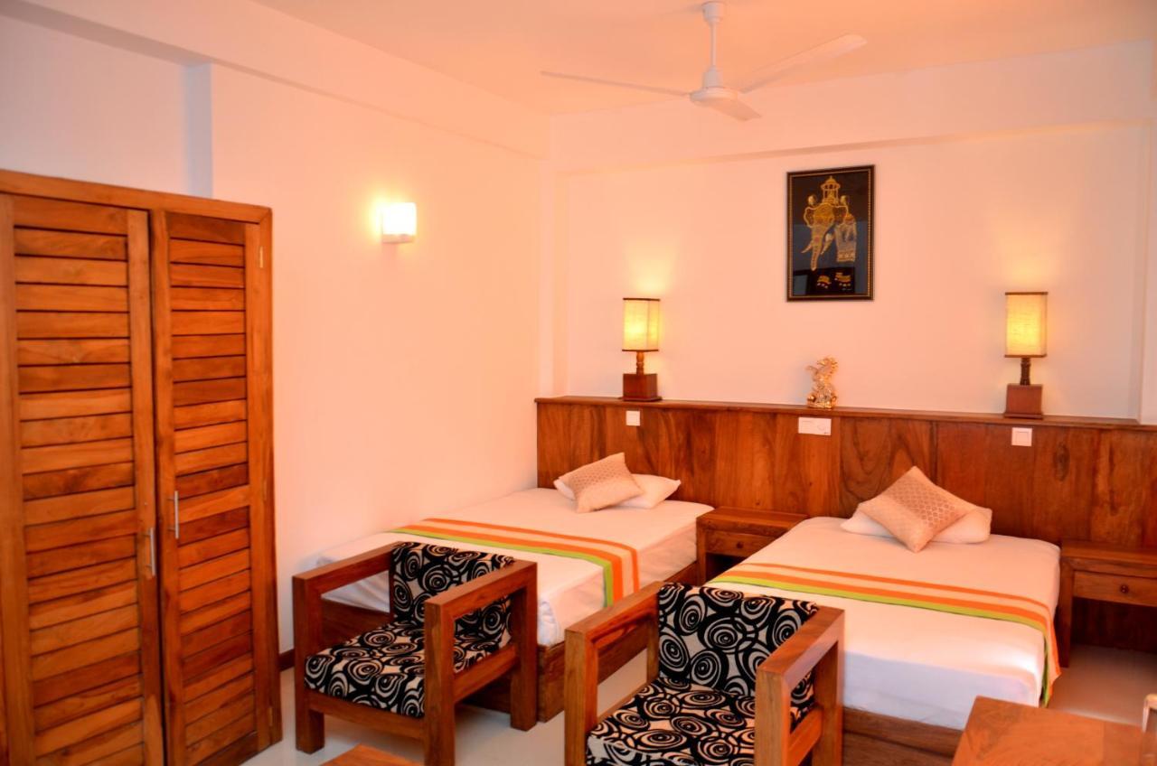 Hotel Sea Line Galle Habitación foto